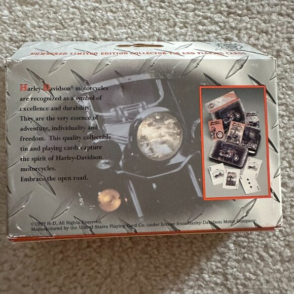1999 Harley-Davidson Motor Cycles Collectible Tin & Playing Cards-New! Unopened - Picture 3 of 3